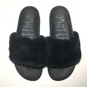 Black Fur Pool Slide